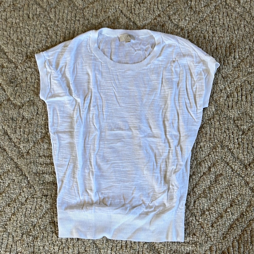 Sleeveless blouse